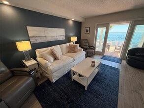 4942 Coquina Key Dr SE in St. Petersburg, FL - Building Photo - Building Photo