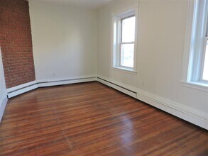 10 Winter St, Unit 10 in Cambridge, MA - Building Photo - Building Photo