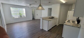 633 Buoy Ln in Altamonte Springs, FL - Building Photo