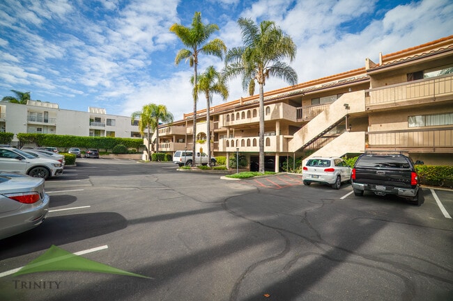 property at 2564 Navarra Dr