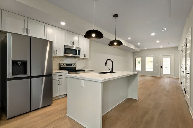 property at 263 Persimmon Rd