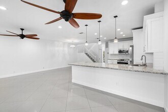 6684 Via Regina in Boca Raton, FL - Building Photo - Building Photo