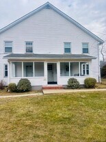 48 Reservoir Ave in Northport, NY - Building Photo