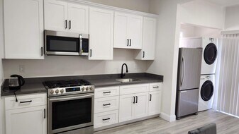 2619 College Ave in Berkeley, CA - Building Photo