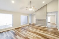 17207 E Sugar Meadow Dr in Houston, TX - Building Photo - Building Photo