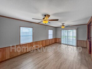 1241 61st Ave N in St. Petersburg, FL - Building Photo - Building Photo