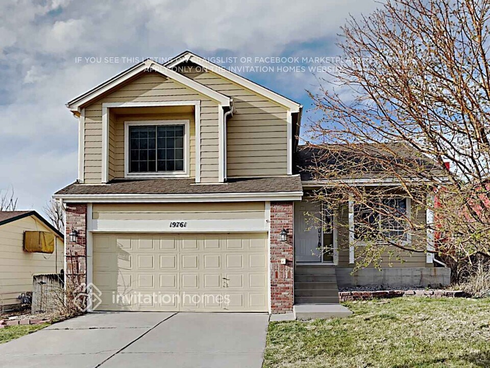 19761 New Market Ct in Parker, CO - Building Photo