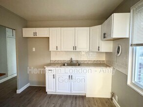 2247 Lovett Dr in St. Louis, MO - Building Photo - Building Photo