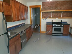 513 Holmes St in Kansas City, MO - Building Photo - Building Photo