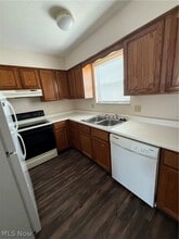 1060 Brandywine Blvd in Zanesville, OH - Building Photo - Building Photo