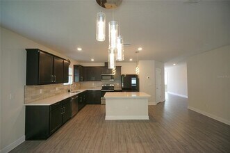 30399 Marquette Ave in Wesley Chapel, FL - Building Photo - Building Photo