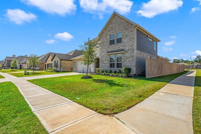 14331 Red Ldg Trl in Shenandoah, TX - Building Photo - Building Photo