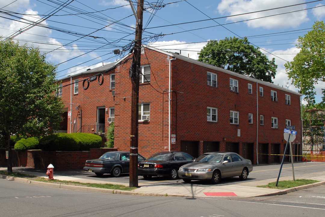 170 Central Ave in Hackensack, NJ - Foto de edificio