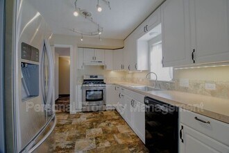 3310 M St in Vancouver, WA - Building Photo - Building Photo