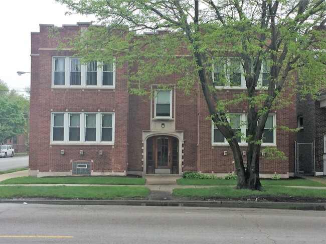 7601 S King Dr in Chicago, IL - Foto de edificio - Building Photo