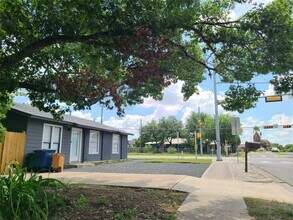 6216 Hogan Ave in Austin, TX - Building Photo - Building Photo