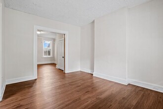 118 Hunter St in Woodbury, NJ - Building Photo - Building Photo