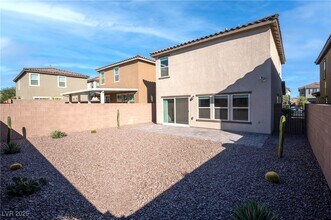 4727 Mystic Quartz Ct in Las Vegas, NV - Building Photo - Building Photo