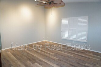 23205 W Arrow Dr in Buckeye, AZ - Foto de edificio - Building Photo