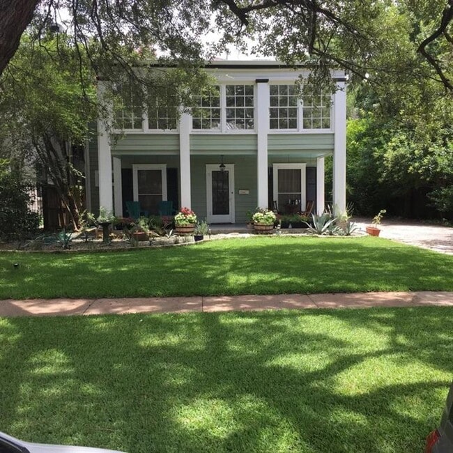 property at 2403 Jarratt Ave