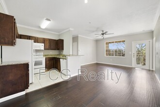 2624 Robert Trent Jones Dr in Orlando, FL - Building Photo - Building Photo