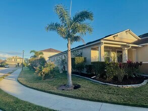 519 Bottlebrush Loop in Sanford, FL - Building Photo - Building Photo