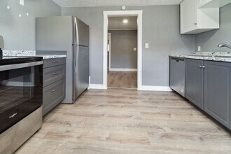 2704-2704 W Boone Ave in Spokane, WA - Building Photo - Building Photo