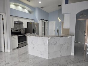 1379 Osprey Way in Apopka, FL - Building Photo - Building Photo