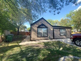 4082 Enchanted Sun in San Antonio, TX - Building Photo