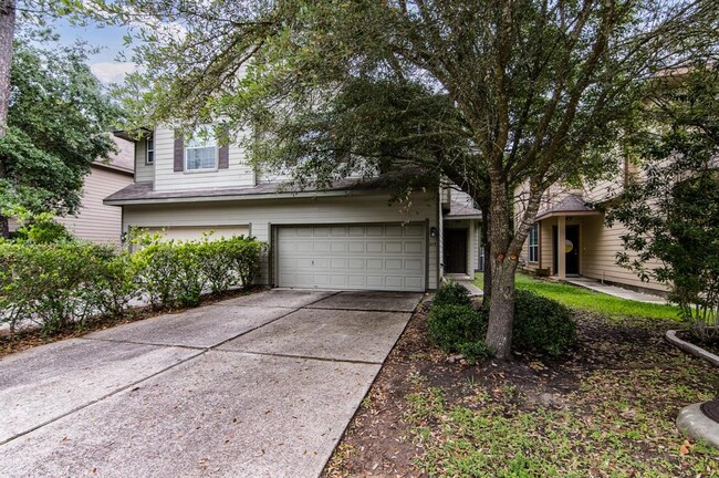 property at 215 N Burberry Park Cir