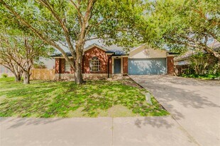 11406 Birchover Ln in Austin, TX - Building Photo