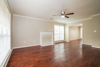 2250 Russet Meadows Terrace in Birmingham, AL - Building Photo - Building Photo
