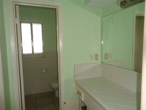 11215 Mayfield Rd in Houston, TX - Building Photo - Building Photo