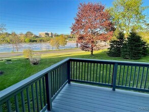 10 Pond Path in Oswego, NY - Building Photo - Building Photo