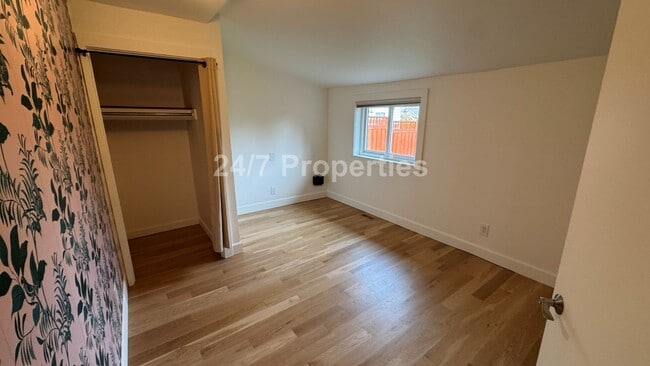 3223 NE 73rd Ave. in Portland, OR - Building Photo - Building Photo