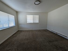 2455-24V6 V-6 Rd in Oroville, CA - Building Photo - Building Photo