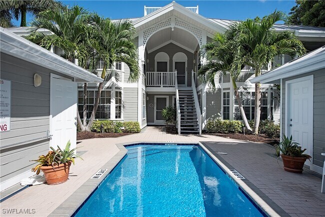 231 2nd Ave S in Naples, FL - Building Photo - Building Photo
