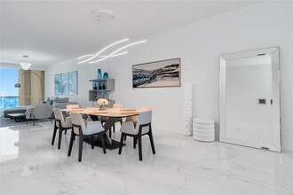 16901 Collins Ave in Sunny Isles Beach, FL - Building Photo - Building Photo