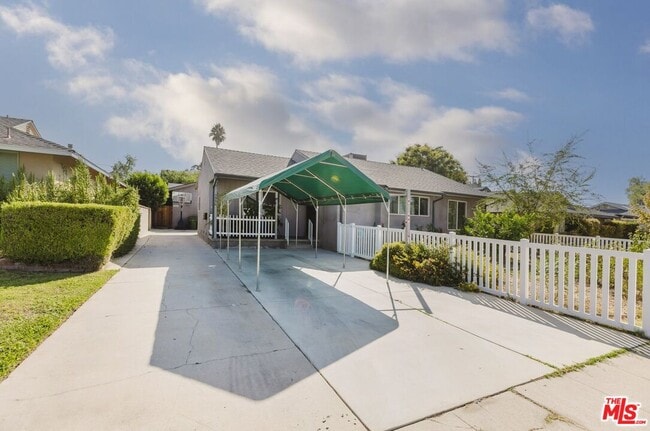 property at 9958 Marklein Ave