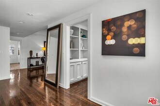 11745 Montana Ave in Los Angeles, CA - Building Photo - Building Photo