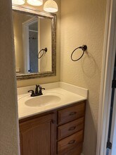1060 Somerset in Canyon Lake, TX - Building Photo - Building Photo
