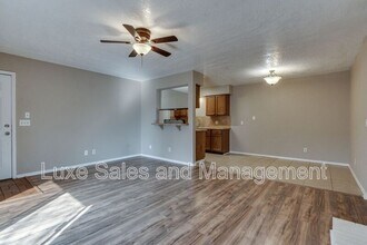 3200 W Britton Rd in Oklahoma City, OK - Foto de edificio - Building Photo