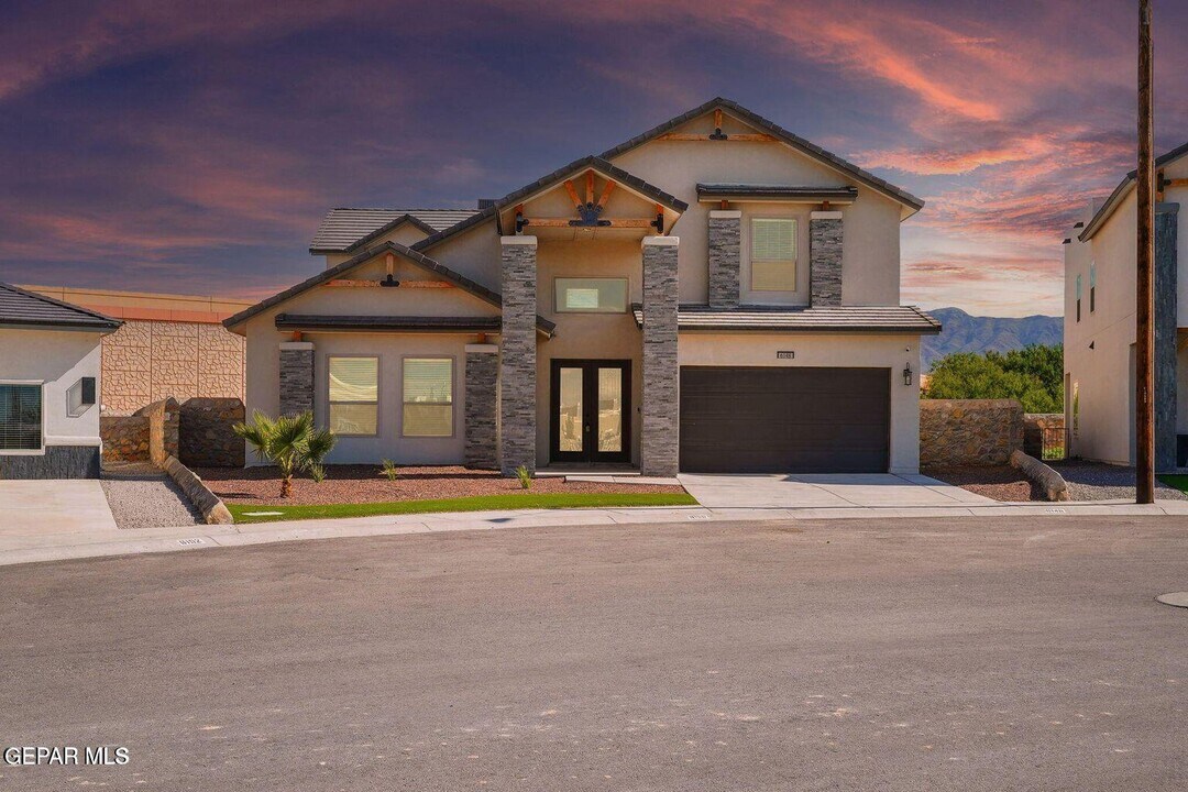 6148 Oleaster Dr in El Paso, TX - Building Photo