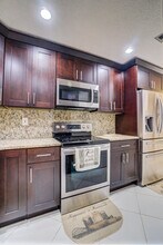 5820 Sugar Palm Ct-Unit -D in Delray Beach, FL - Building Photo - Building Photo