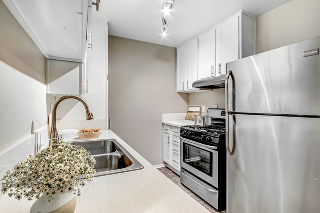 Tremont Apartments