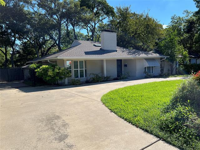 6694 Yosemite Ln in Dallas, TX - Building Photo