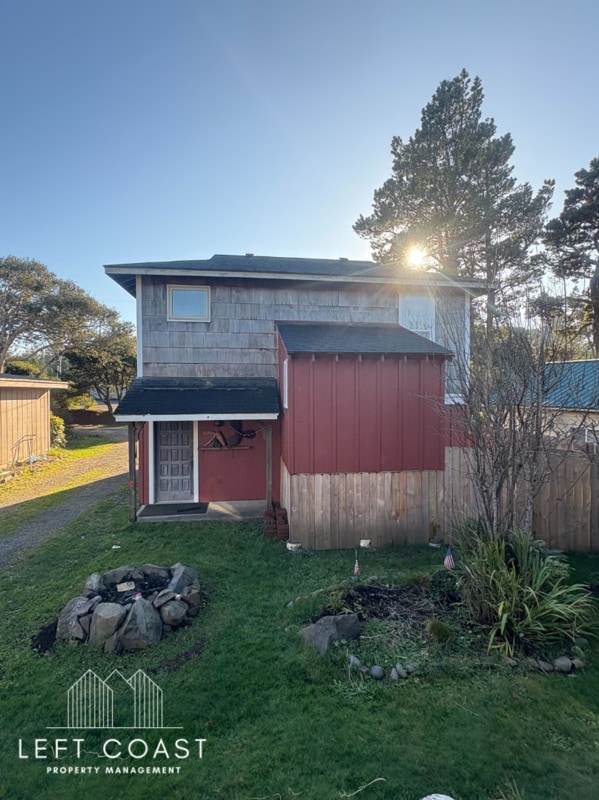 6705 Gleneden Beach Loop in Gleneden Beach, OR - Building Photo - Building Photo