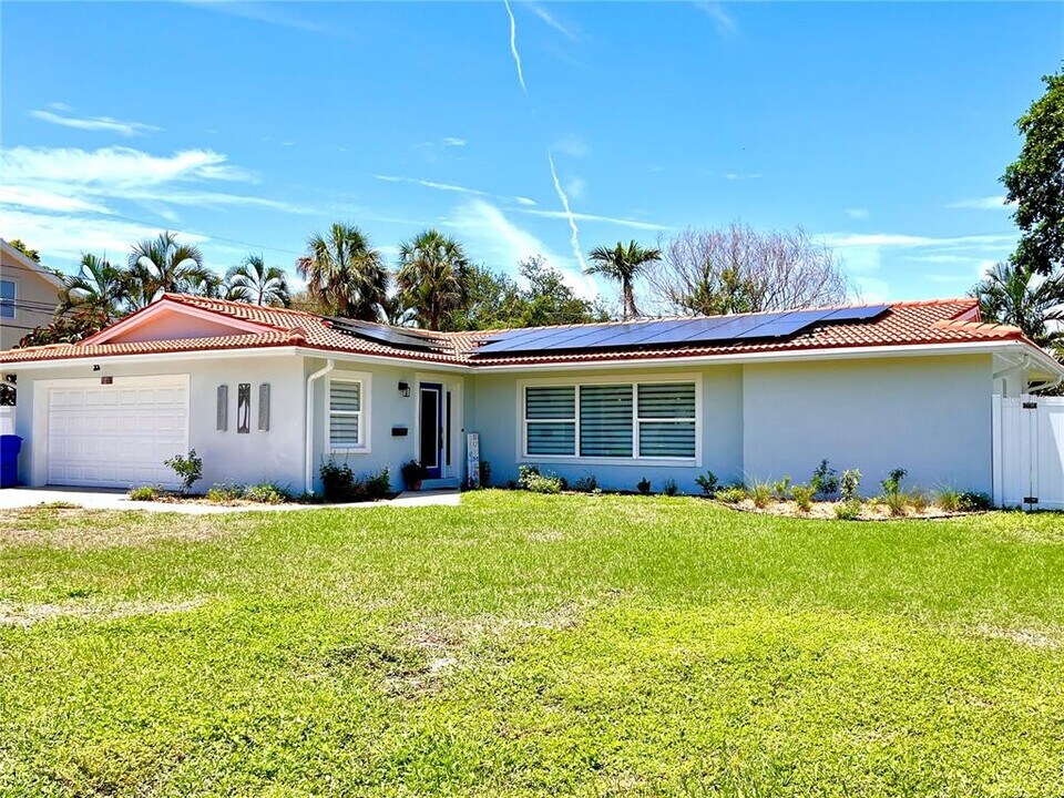 4395 50th Terrace S in St. Petersburg, FL - Building Photo