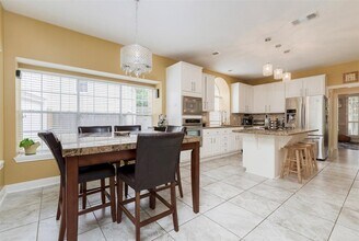 14103 Heatherhill Pl in Houston, TX - Building Photo - Building Photo