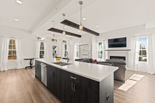 Elements at Saratoga Lake in Saratoga Springs, NY - Building Photo